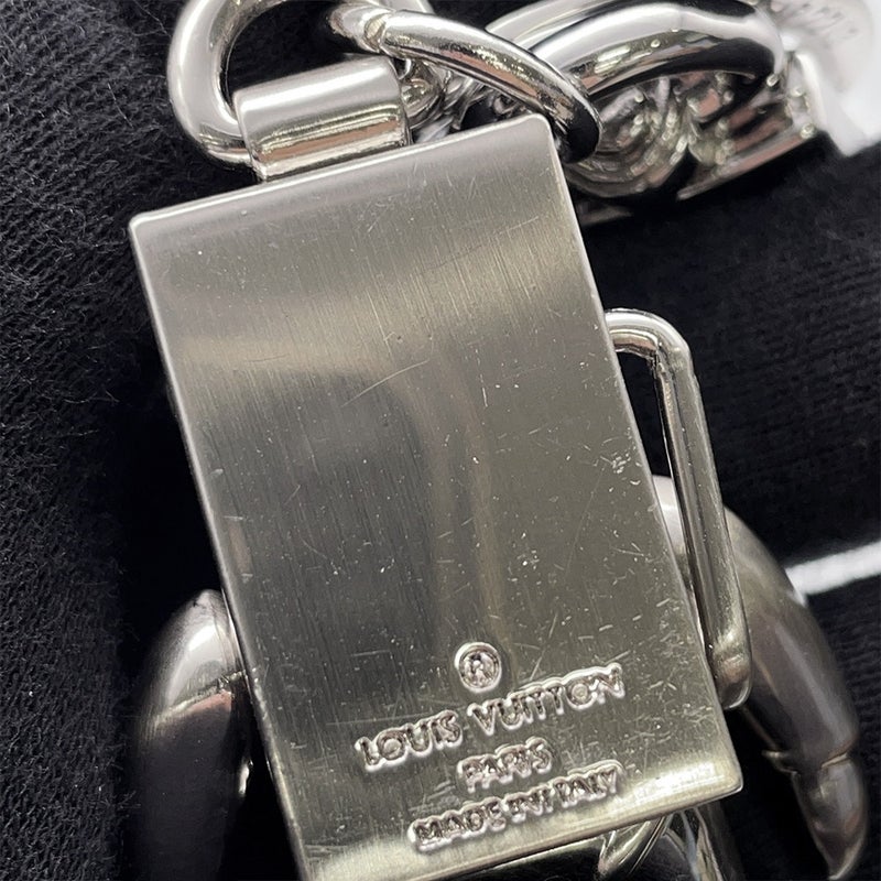 ルイヴィトン キーホルダー スペースマン 宇宙飛行士 メタル MP2213 LOUIS VUITTON バッグチャーム