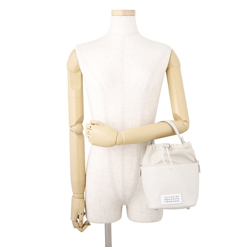 メゾンマルジェラ ハンドバッグ 5AC マイクロ レザー S61WG0035 Maison Margiela 2wayショルダー 白