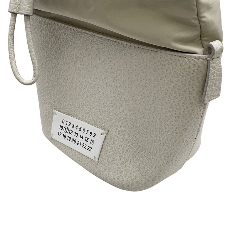 メゾンマルジェラ ハンドバッグ 5AC マイクロ レザー S61WG0035 Maison Margiela 2wayショルダー 白
