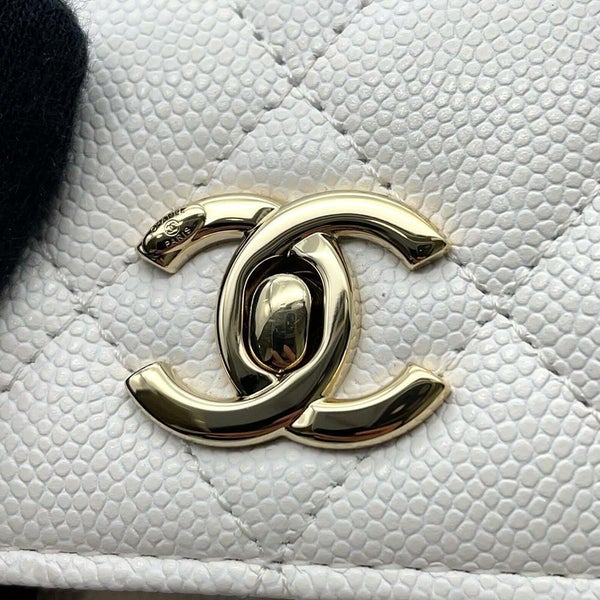 シャネル ハンドバッグ ココハンドル マトラッセ マイクロ キャビアスキン AP4245 CHANEL 2wayチェーンショルダーバッグ 白