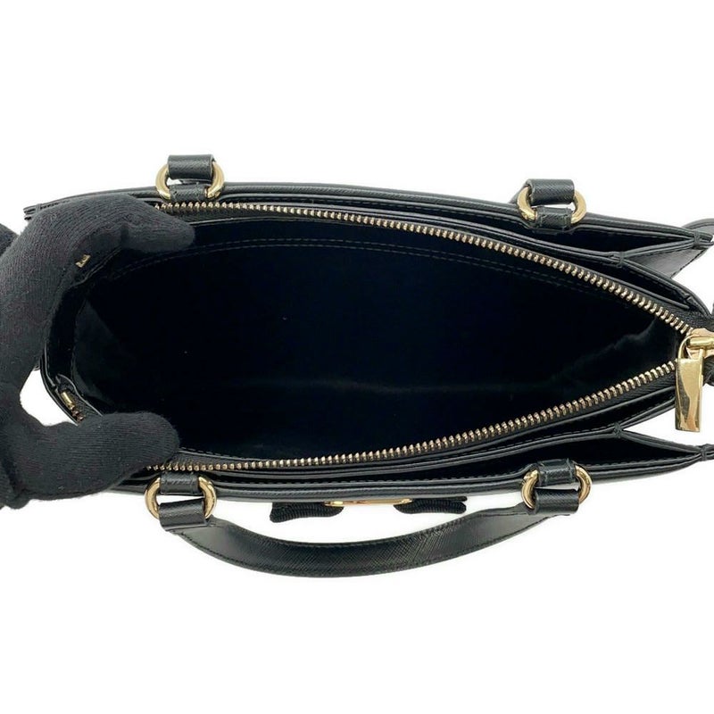 フェラガモ ショルダーバッグ ヴァラ レザー Ferragamo 2wayハンドバッグ 黒