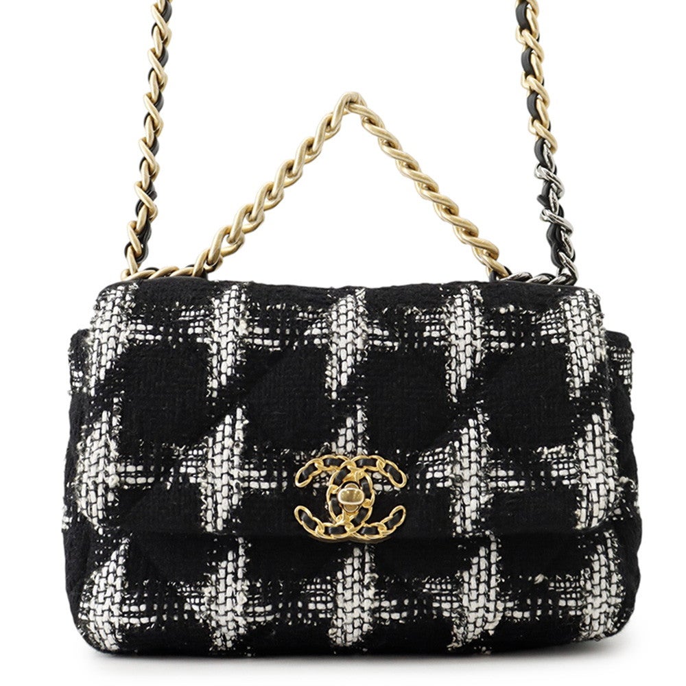 シャネル チェーンショルダーバッグ CHANEL19 フラップバッグ ココ