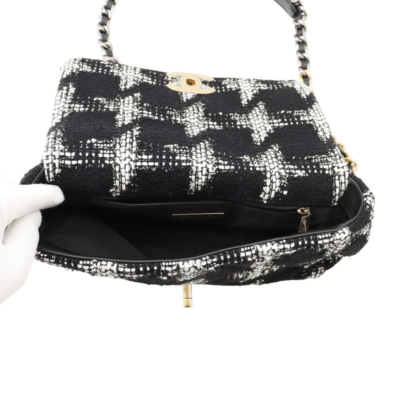 シャネル チェーンショルダーバッグ CHANEL19 フラップバッグ ココマーク  ツイード AS1160 CHANEL バッグ 黒 白