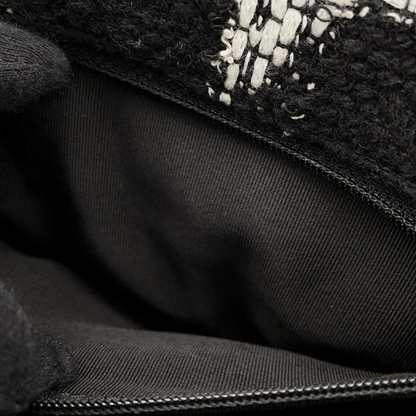 シャネル チェーンショルダーバッグ CHANEL19 フラップバッグ ココマーク  ツイード AS1160 CHANEL バッグ 黒 白