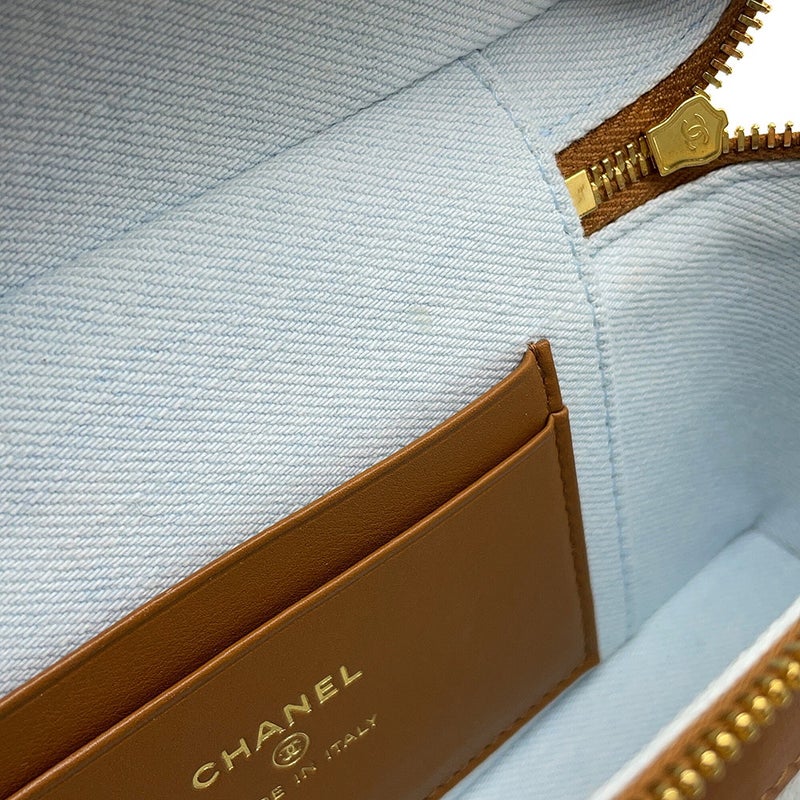シャネル チェーンショルダーバッグ バニティ ココマーク ウォッシュデニム AP5164 CHANEL