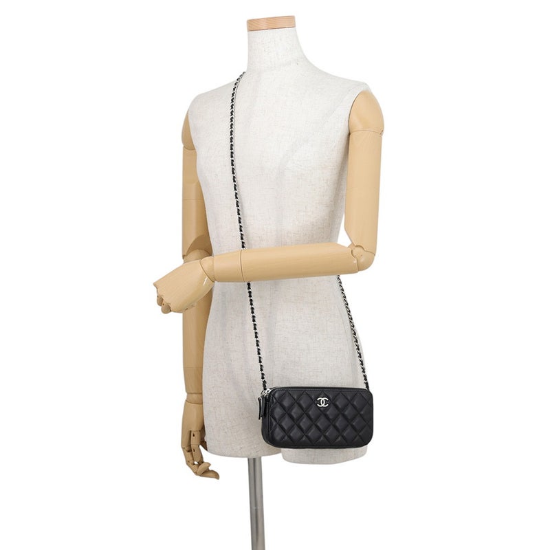 シャネル チェーンウォレット ココマーク マトラッセ ラムスキン A82527 CHANEL ポシェット 財布 黒