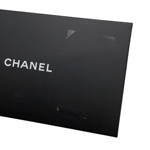 シャネル チェーンウォレット ココマーク マトラッセ ラムスキン A82527 CHANEL ポシェット 財布 黒