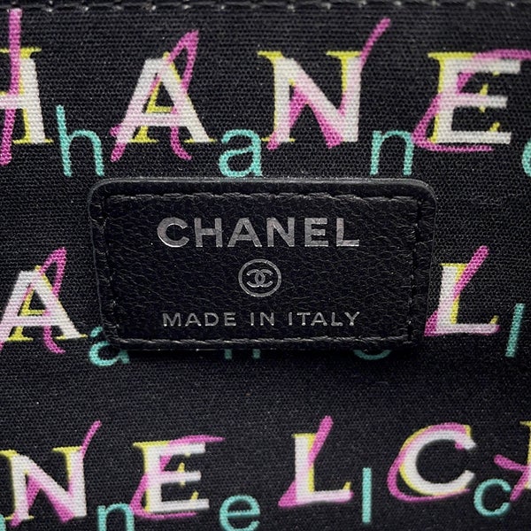 シャネル チェーンウォレット ココマーク マトラッセ ラムスキン A82527 CHANEL ポシェット 財布 黒