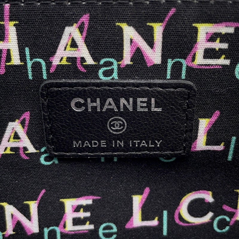 シャネル チェーンウォレット ココマーク マトラッセ ラムスキン A82527 CHANEL ポシェット 財布 黒