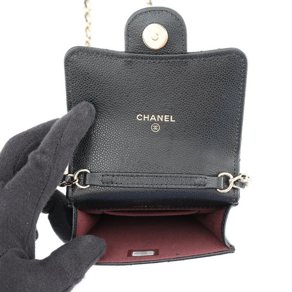 シャネル チェーンフォンケース マトラッセ ココマーク キャビアスキン AP3880 CHANEL バッグ 黒