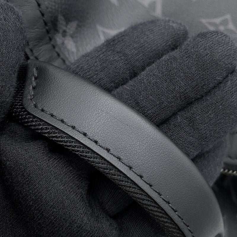 ルイヴィトン リュック モノグラム・エクリプス ディスカバリー・バックパックPM M22558 LOUIS VUITTON ブラック 黒