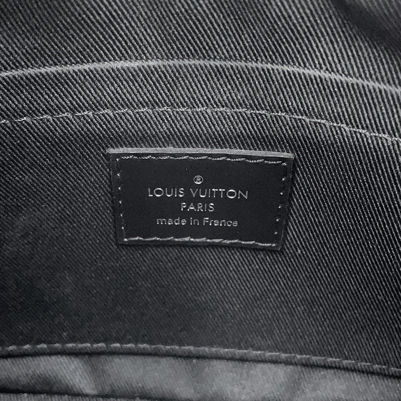 ルイヴィトン ショルダーバッグ モノグラム・エクリプス ミニ・ソフトトランク M44735 LOUIS VUITTON 黒 ブラック