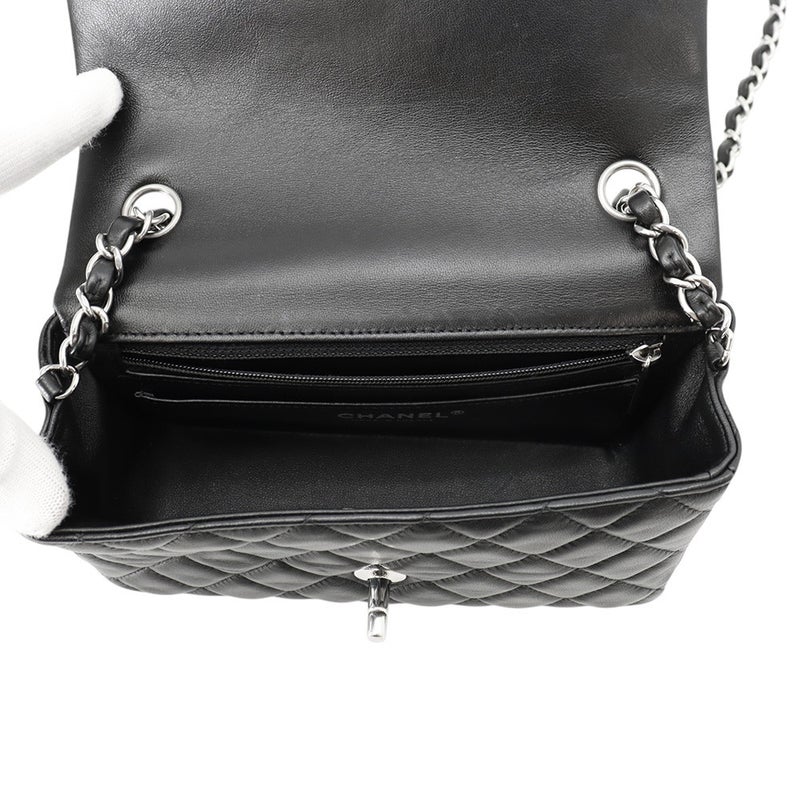 シャネル チェーンショルダーバッグ ミニマトラッセ ココマーク ラムスキン A69900 CHANEL バッグ 黒