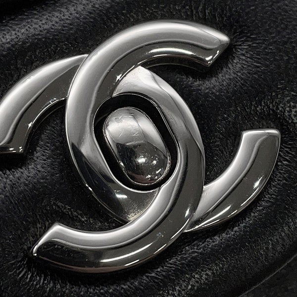 シャネル チェーンショルダーバッグ ミニマトラッセ ココマーク ラムスキン A69900 CHANEL バッグ 黒