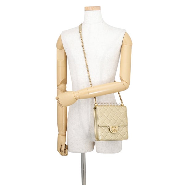 シャネル チェーンショルダーバッグ マトラッセ ココマーク スクエア型 CHANEL