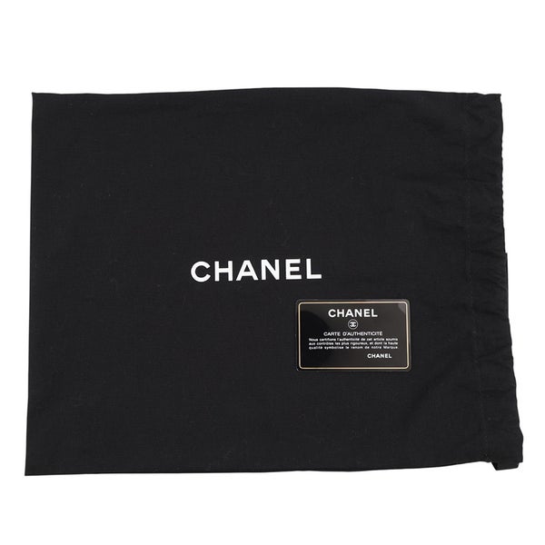 シャネル チェーンショルダーバッグ マトラッセ ココマーク スクエア型 CHANEL