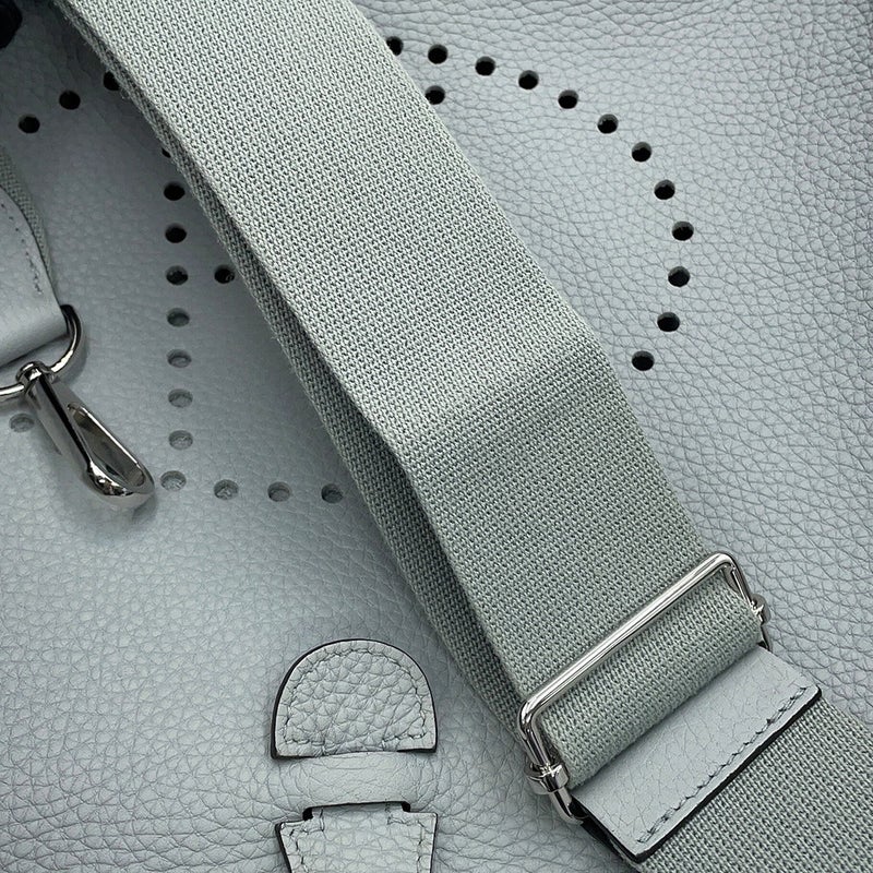エルメス ショルダーバッグ エブリン3 PM ブルーグラシエ/シルバー金具 トリヨンクレマンス W刻印 HERMES Evelyne