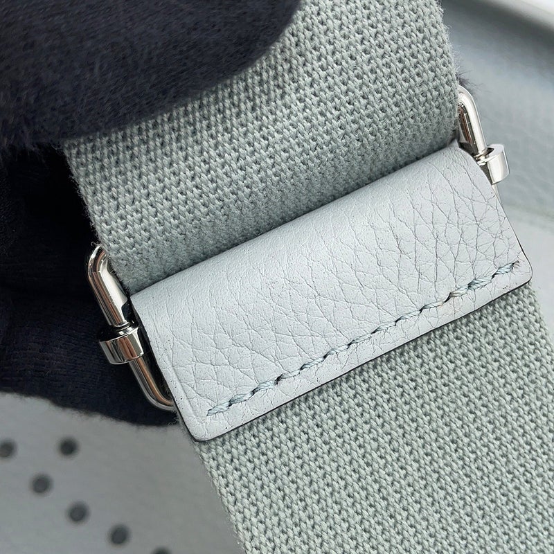 エルメス ショルダーバッグ エブリン3 PM ブルーグラシエ/シルバー金具 トリヨンクレマンス W刻印 HERMES Evelyne