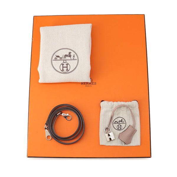 エルメス ハンドバッグ ケリー28 内縫い グリシーヌ/シルバー金具 トゴ X刻印 HERMES Kelly 2wayバッグ グリシン
