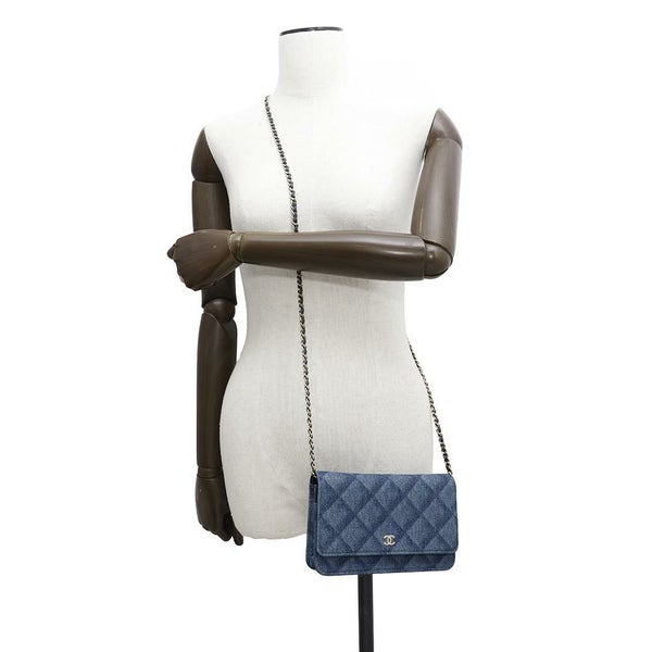 シャネル チェーンウォレット マトラッセ ココマーク デニム A33814 CHANEL 財布