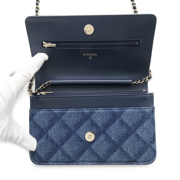 シャネル チェーンウォレット マトラッセ ココマーク デニム A33814 CHANEL 財布