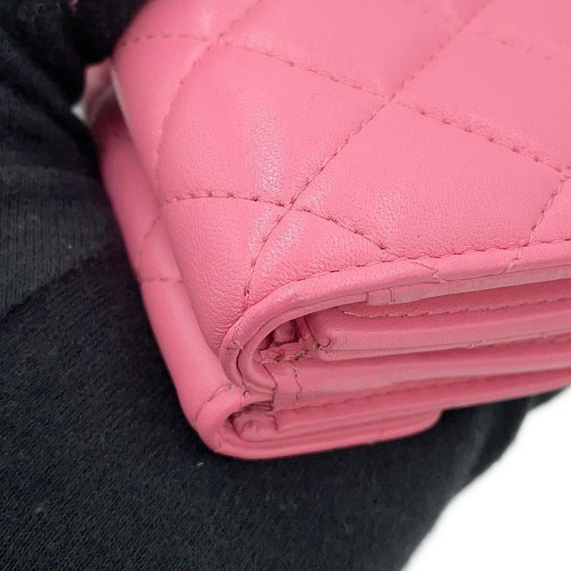 シャネル 三つ折り財布 マトラッセ ココマーク クラシック スモール フラップ ウォレット AP0230 CHANEL