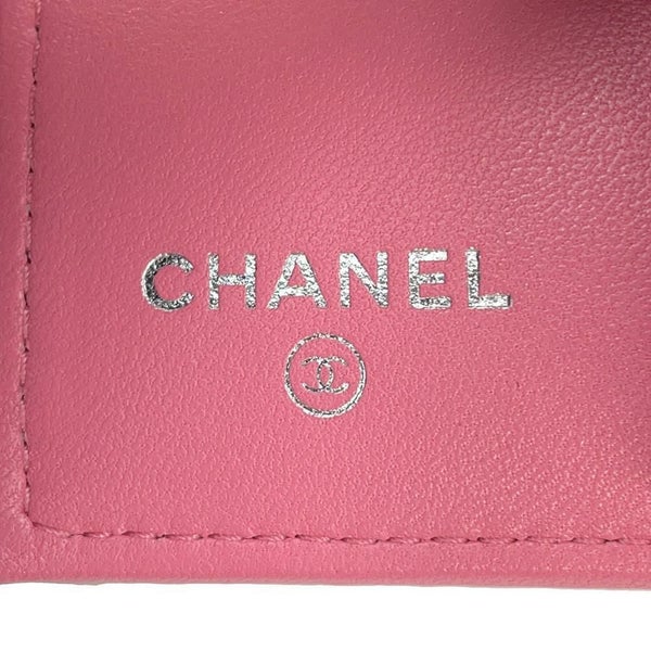 シャネル 三つ折り財布 マトラッセ ココマーク クラシック スモール フラップ ウォレット AP0230 CHANEL
