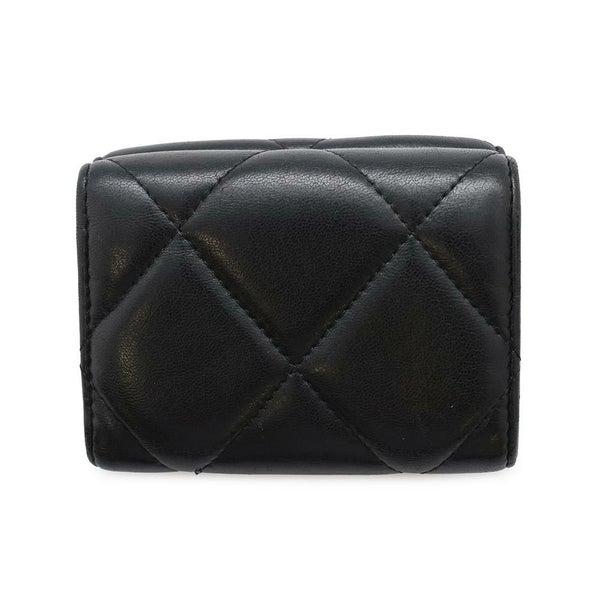 シャネル 三つ折り財布 キルティング ココマーク シャネル19 スモール フラップ ウォレット ラムスキン AP1789 CHANEL 黒