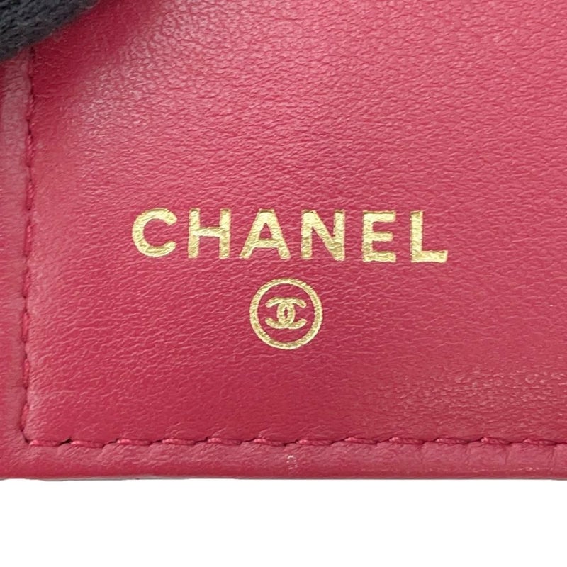 シャネル 三つ折り財布 キルティング ココマーク シャネル19 スモール フラップ ウォレット ラムスキン AP1789 CHANEL 黒