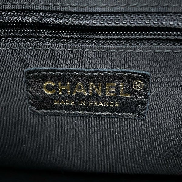 シャネル チェーンショルダーバッグ マトラッセ ココマーク キャビアスキン A20993 CHANEL バッグ ワンショルダー 黒