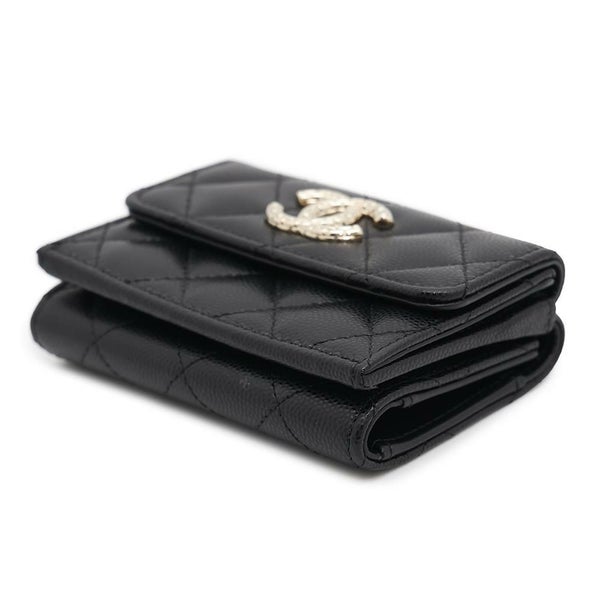シャネル 三つ折り財布 マトラッセ ココマーク コンパクトウォレット キャビアスキン AP4084 CHANEL 財布 黒