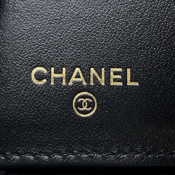 シャネル 三つ折り財布 マトラッセ ココマーク コンパクトウォレット キャビアスキン AP4084 CHANEL 財布 黒