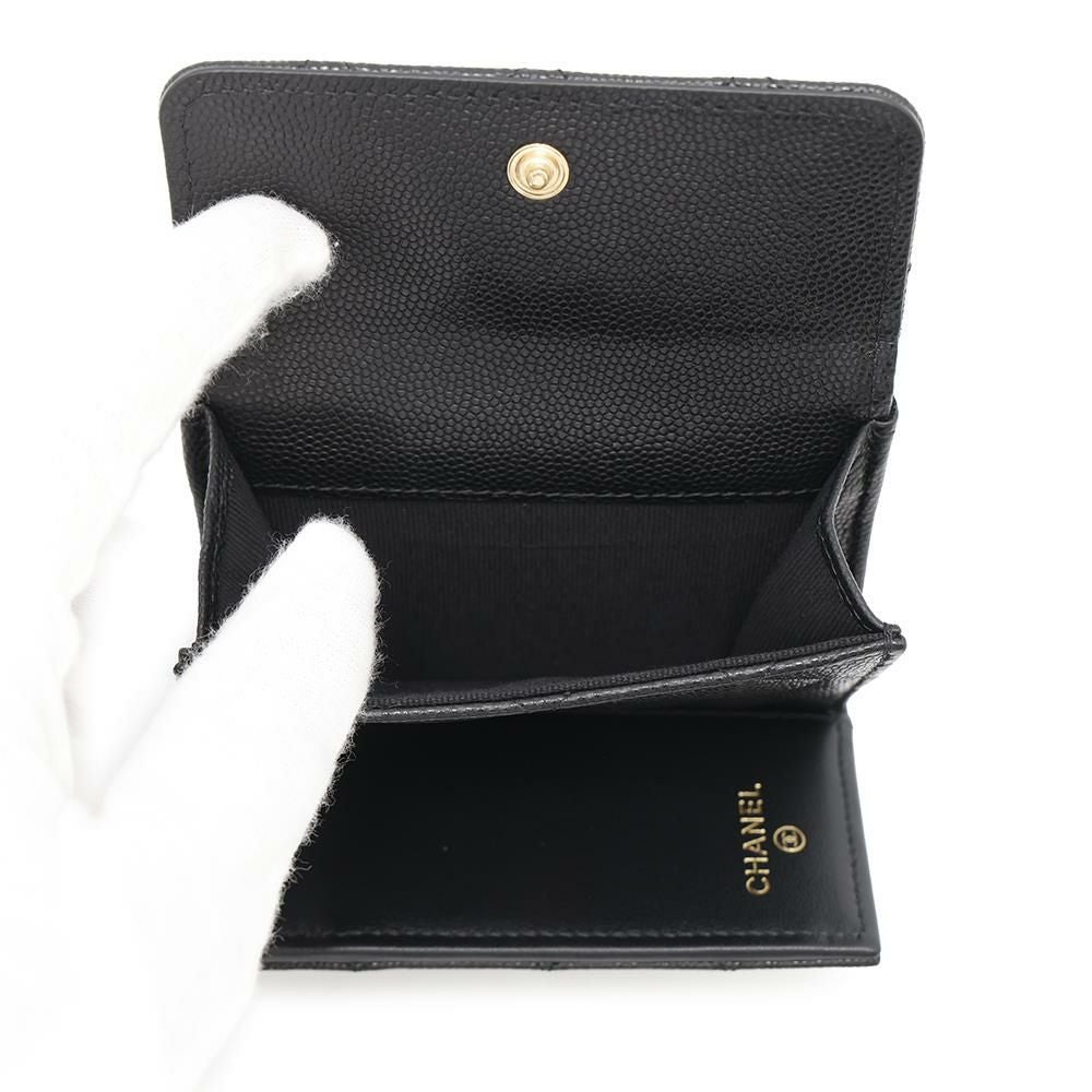 シャネル 三つ折り財布 マトラッセ ココマーク スモール フラップ