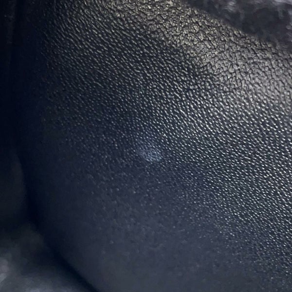 シャネル チェーンショルダーバッグ マトラッセ ココマーク トップハンドル ミニ キャビアスキン AS2431 黒