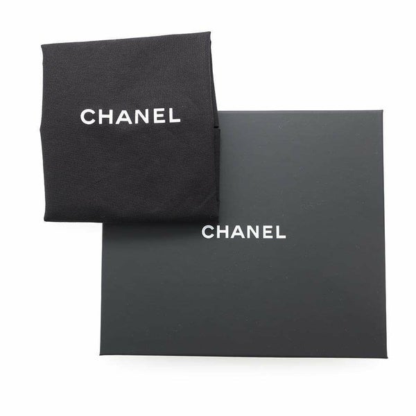 シャネル チェーンショルダーバッグ マトラッセ ココマーク ラムスキン AP4515 CHANEL 白 2way