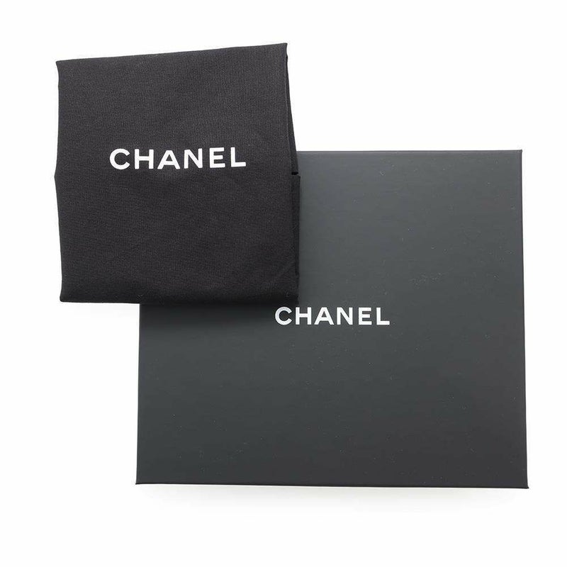 シャネル チェーンショルダーバッグ マトラッセ ココマーク ラムスキン AP4515 CHANEL 白 2way