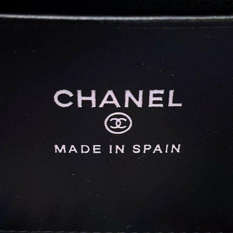 シャネル コインケース マトラッセ ココマーク キャビスキン AP4332 CHANEL 財布 黒