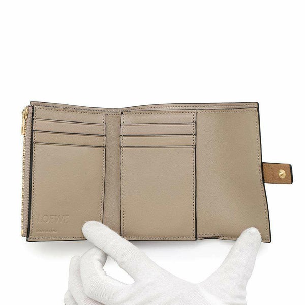 ロエベ 三つ折り財布 アナグラム スモール バーティカル ウォレット C660S86X04 LOEWE 財布