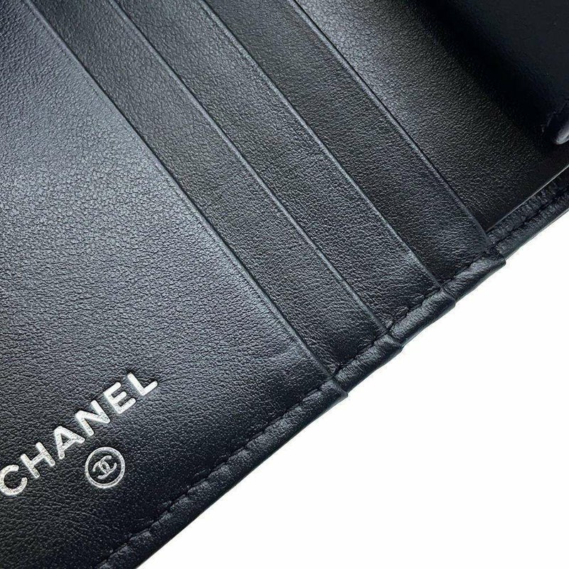 シャネル 二つ折り財布 ココマーク マトラッセ クラシック スモールウォレット レザー AP3817 黒