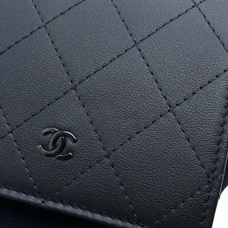 シャネル 二つ折り財布 ココマーク マトラッセ クラシック スモールウォレット レザー AP3817 黒