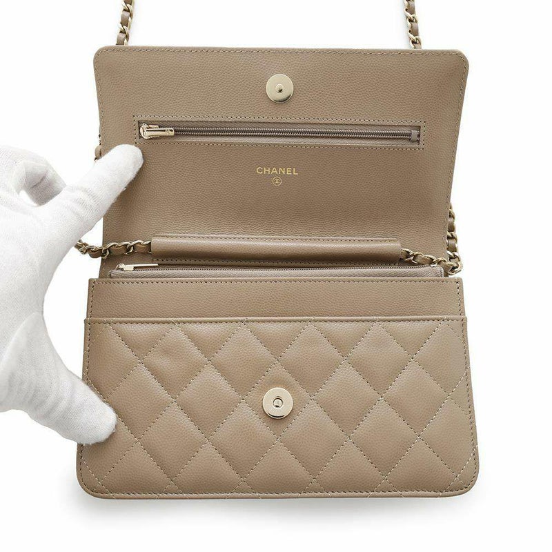 シャネル チェーンウォレット クラシック マトラッセ ココマーク キャビアスキン AP0250 CHANEL 財布