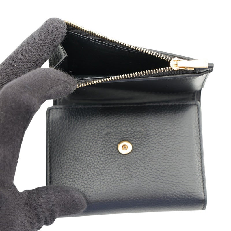 セリーヌ 三つ折り財布 ファイン ストラップウォレット ニノ レザー 10M963GHH.38NO CELINE 財布 黒