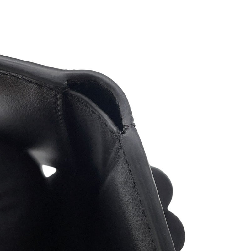 セリーヌ 三つ折り財布 ファイン ストラップウォレット ニノ レザー 10M963GHH.38NO CELINE 財布 黒