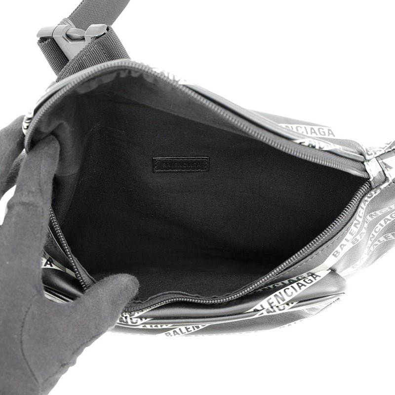 バレンシアガ ボディバッグ エクスプローラー ウエストバッグ レザー 529550 BALENCIAGA 黒