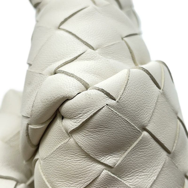 ボッテガヴェネタ ハンドバッグ イントレチャート ツイスト レザー BOTTEGA VENETA バッグ 白