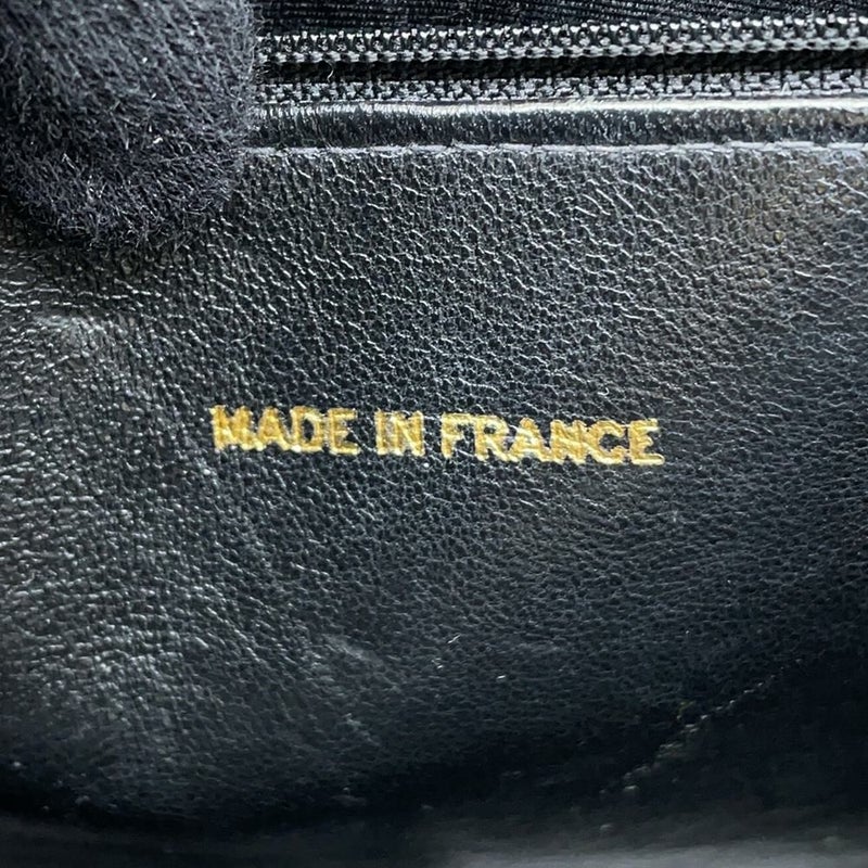 シャネル チェーントートバッグ マトラッセ ココマークターンロック キャビアスキン CHANEL 黒