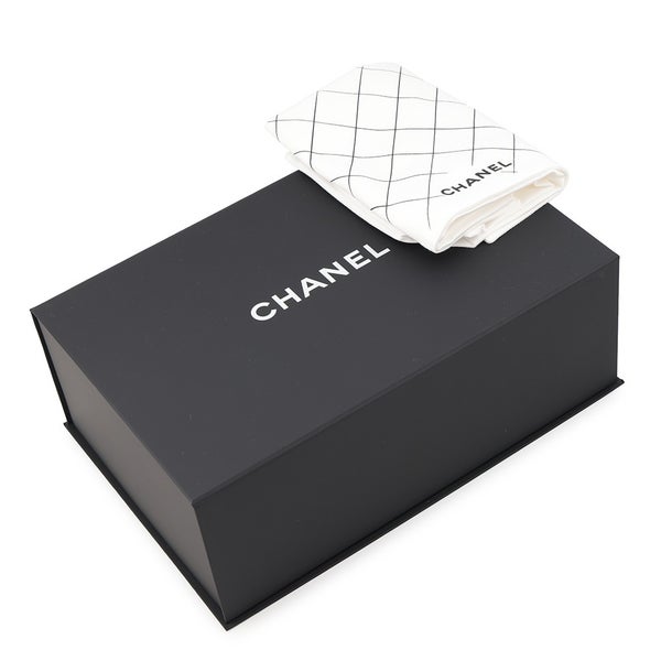 シャネル チェーンショルダーバッグ クラシック マトラッセ23 ココマーク キャビアスキン A01113 CHANEL 黒