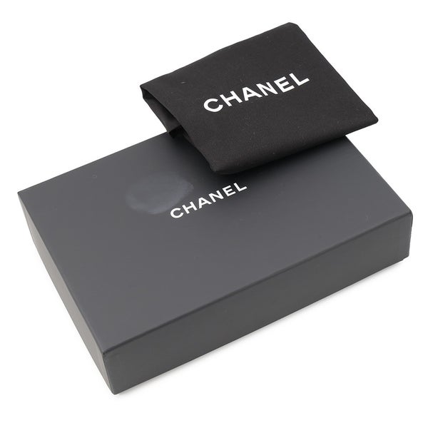 シャネル チェーンショルダーバッグ マトラッセ ココマーク ラムスキン CHANEL 白