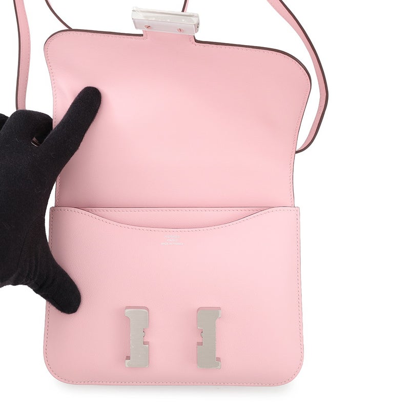 エルメス ショルダーバッグ ミニ コンスタンス3 ローズサクラ/マットシルバー金具 スイフト K刻印 HERMES Constance