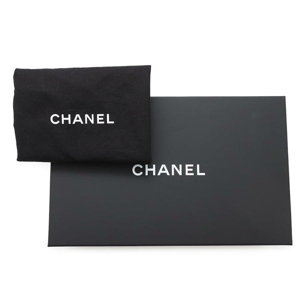 シャネル チェーンショルダーバッグ マトラッセ ココマーク バニティバッグ ラムスキン AP3593 CHANEL 白